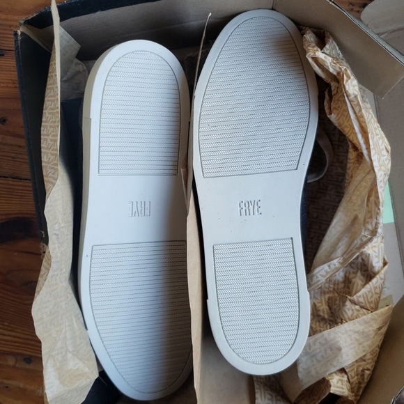 Fyre Ivy Shearling low lace shoes - Picture 5 of 8